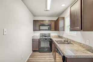 17006 Hailey Harbor Ln, Richmond, TX 77407 - Photo 6