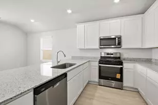 9715 Caney Bend Rd, Conroe, TX 77303 - Photo 4