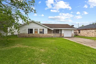 5145 Raleigh Dr, Beaumont, TX 77706 - Photo 2