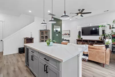 412 Neyland Street #C, Houston, TX 77022 - Photo 26