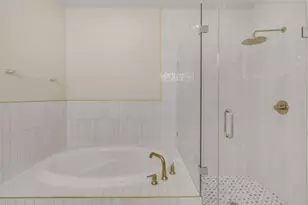 1002 Shepherd Oaks Dr, Houston, TX 77018 - Photo 30