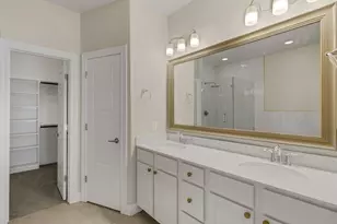 1002 Shepherd Oaks Dr, Houston, TX 77018 - Photo 30