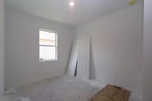431 E Rose Marie Ln, Montgomery, TX 77356 - Photo 6