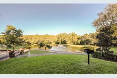 7389 Teaswood Drive, Conroe, TX 77304 - Photo 12