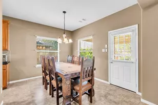 2710 Taos Tr, Deer Park, TX 77536 - Photo 10