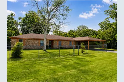 2616 Texas Avenue, Dickinson, TX 77539 - Photo 1