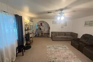 2616 Texas Ave, Dickinson, TX 77539 - Photo 4