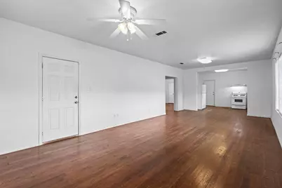 815 N 14th Street, Nederland, TX 77627 - Photo 8