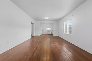 815 N 14th St, Nederland, TX 77627 - Photo 6