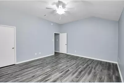 10403 Shadow Oaks Drive #3A, Houston, TX 77043 - Photo 12