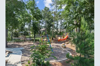 106 Violet Carson Court, Willis, TX 77318 - Photo 34