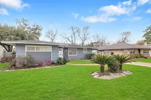 5321 Pagewood Ln, Houston, TX 77056 - Photo 2