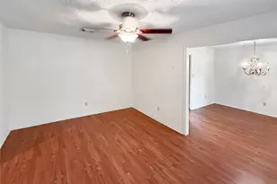 11639 Chuckson Dr, Houston, TX 77065 - Photo 8