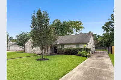 11639 Chuckson Drive, Houston, TX 77065 - Photo 2