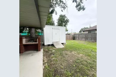 2707 Almendares Avenue, Pasadena, TX 77506 - Photo 18