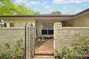 9222 Arledge St, Houston, TX 77075 - Photo 4