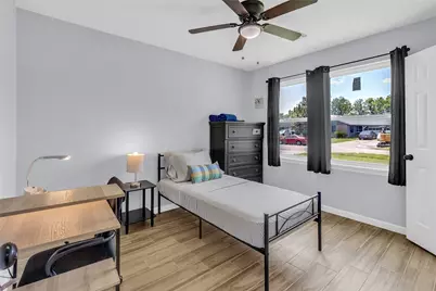5815 Schevers Street #A-B, Houston, TX 77033 - Photo 16