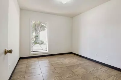 825 Fairmont Parkway, Pasadena, TX 77504 - Photo 6