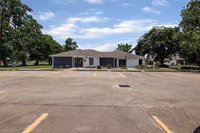 825 Fairmont Parkway, Pasadena, TX 77504 - Photo 16