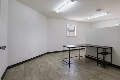 825 Fairmont Parkway, Pasadena, TX 77504 - Photo 8