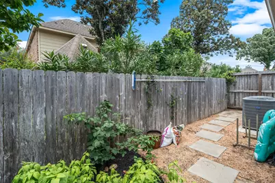 1254 Sienna Hill Drive, Houston, TX 77077 - Photo 38
