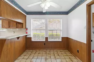 2108 Greentree Dr, Huntsville, TX 77340 - Photo 14