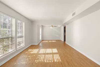 2108 Greentree Drive, Huntsville, TX 77340 - Photo 8