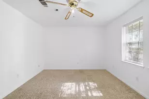 2108 Greentree Dr, Huntsville, TX 77340 - Photo 24