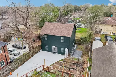 1410 Elliott Street #B, Houston, TX 77023 - Photo 12