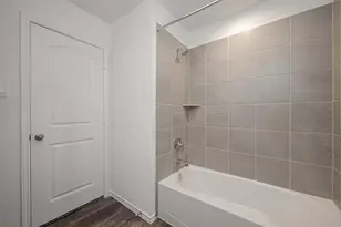 5619 Vintage Oakmont Dr, Spring, TX 77373 - Photo 32