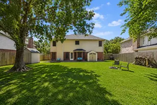 2815 Village Dale Ave, Houston, TX 77059 - Photo 20