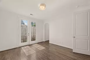 2907 Argonne St, Houston, TX 77098 - Photo 28