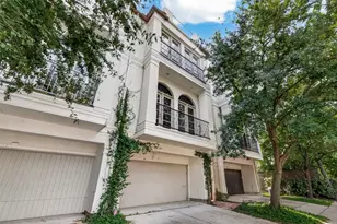 2907 Argonne St, Houston, TX 77098 - Photo 2
