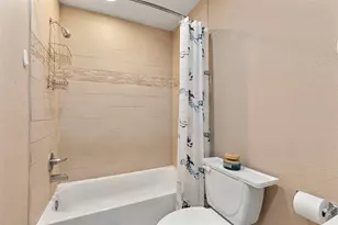 1553 Beaconshire Rd, Houston, TX 77077 - Photo 24