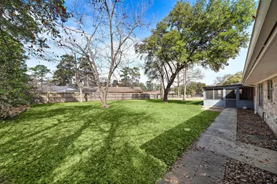 1104 Hillcrest Drive, Conroe, TX 77301 - Photo 16