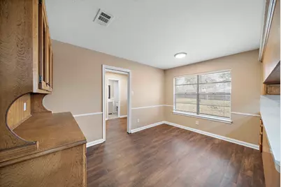 1104 Hillcrest Drive, Conroe, TX 77301 - Photo 8