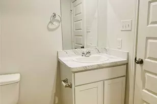 958 Rd 5702, Cleveland, TX 77327 - Photo 10