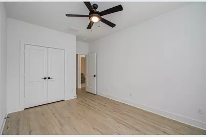 6420 Highland Pine Lane, Houston, TX 77091 - Photo 24