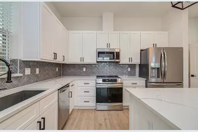 6420 Highland Pine Lane, Houston, TX 77091 - Photo 12