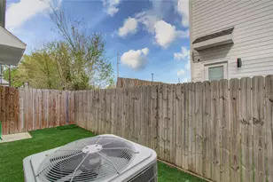 6420 Highland Pine Ln, Houston, TX 77091 - Photo 34