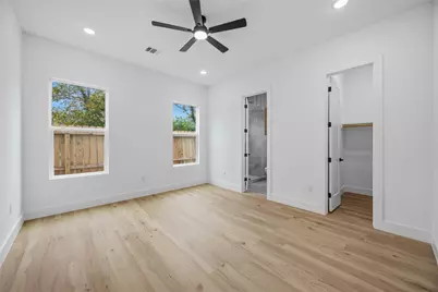 9019 Comal Street #B, Houston, TX 77051 - Photo 14