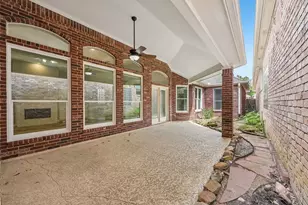 6807 Tournament Dr, Houston, TX 77069 - Photo 36