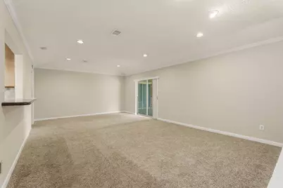 810 Sunnybrook Lane, Baytown, TX 77552 - Photo 10