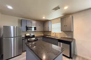 17927 Branch Creek Dr, Cypress, TX 77433 - Photo 4