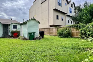 2507 Couch St, Houston, TX 77008 - Photo 8