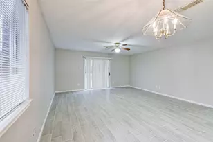 7815 Barnhill Dr, Humble, TX 77338 - Photo 8
