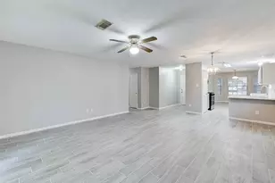 7815 Barnhill Dr, Humble, TX 77338 - Photo 10