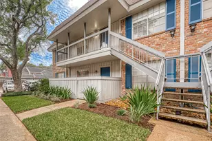 2350 Bering Dr, Houston, TX 77057 - Photo 1