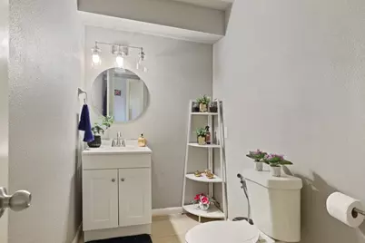 6354 Creekbend Drive #104, Houston, TX 77096 - Photo 10