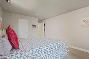 6354 Creekbend Dr, Houston, TX 77096 - Photo 20